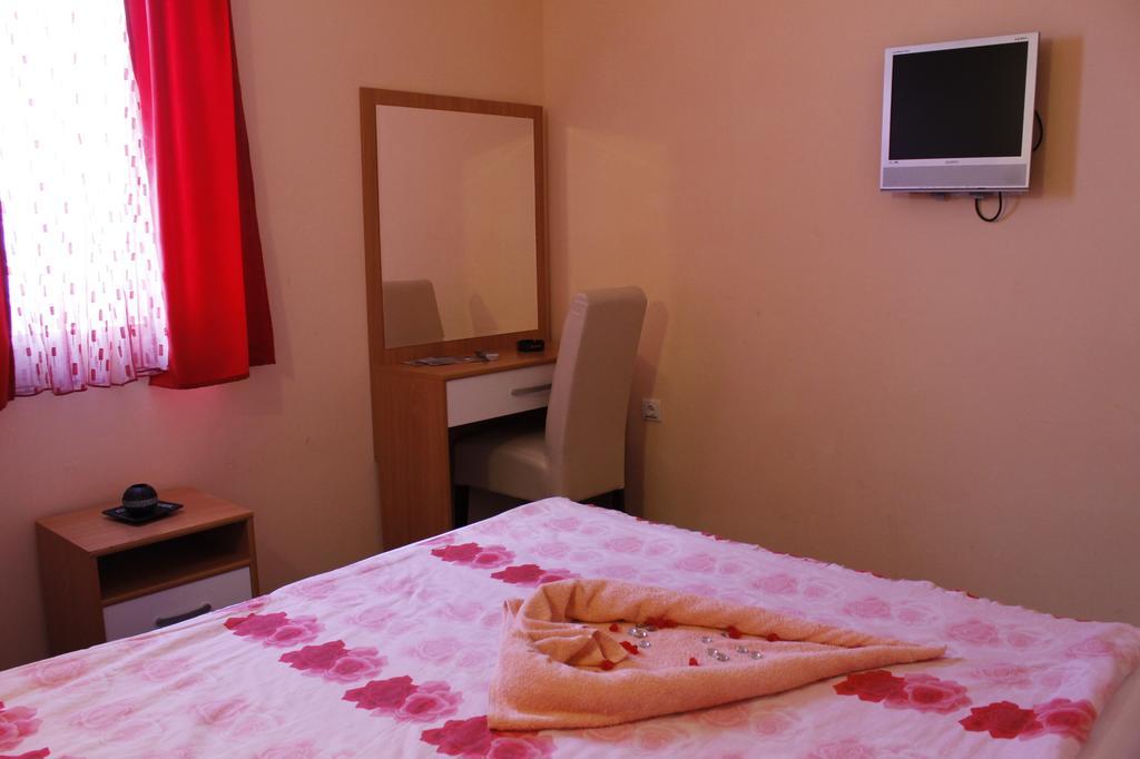 Villa Sparadise Οχρίδα Δωμάτιο φωτογραφία
