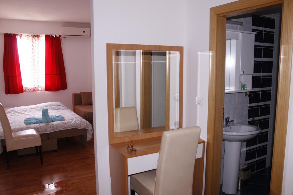 Villa Sparadise Οχρίδα Δωμάτιο φωτογραφία